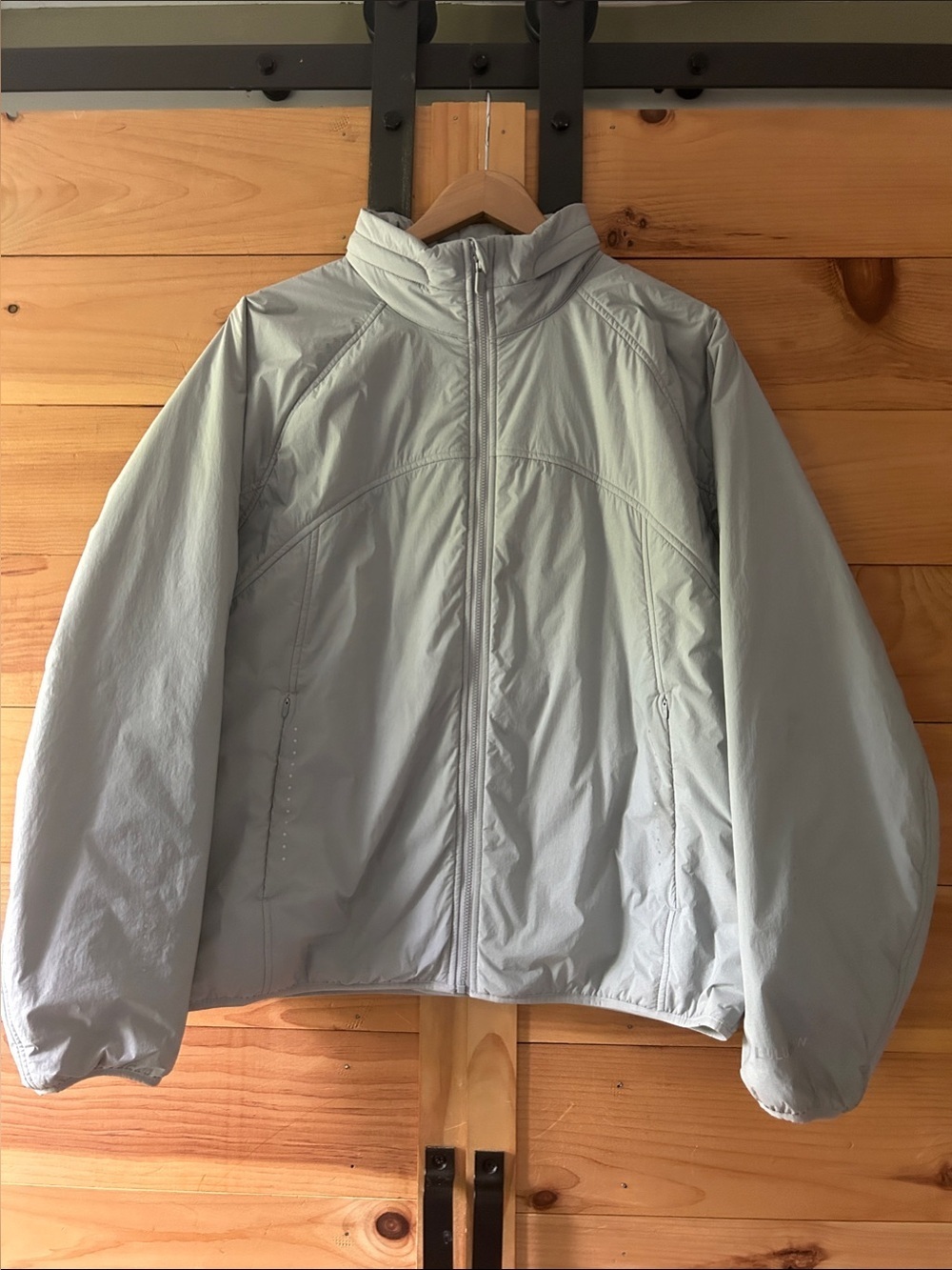 lululemon Insulated Back-Vent Running Jacket Silver Drop Large